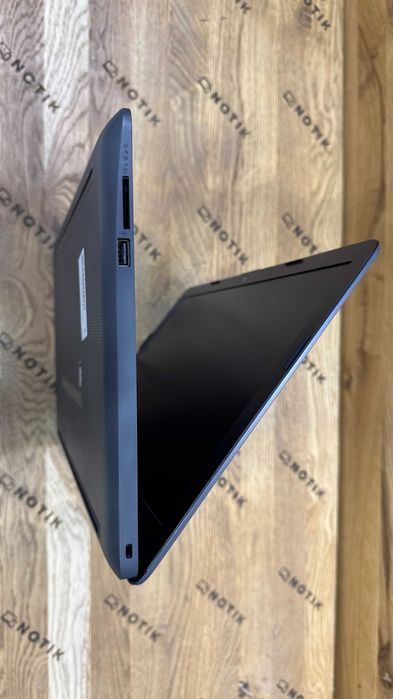 Ноутбук HP 250 G7  i5-1035G7/ 16GB / SSD 256GB / FHD TN