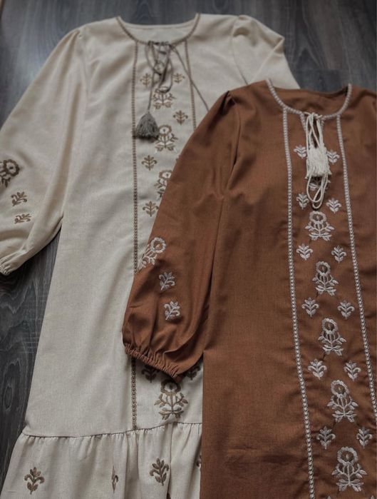 Вишиті плаття