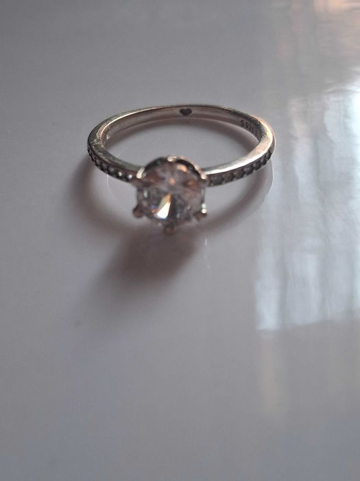 Каблучка Pandora