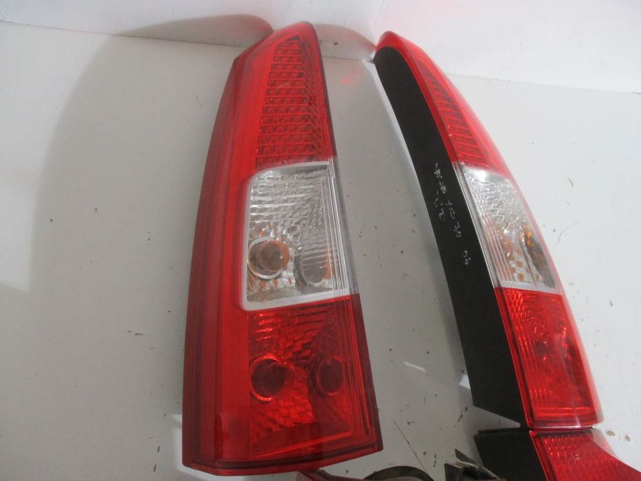 farol farolim direito volvo XC70 2006