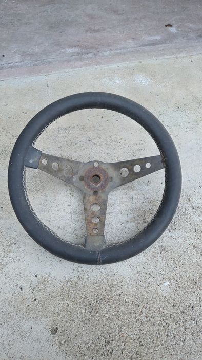 Volante desportivo vintage Renault 5