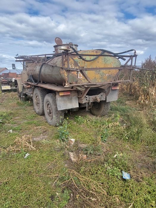 Продам Зіл 131 бочка