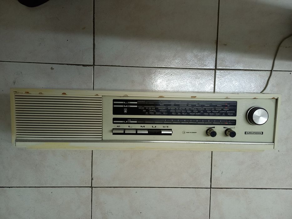 Radio a eletricidade