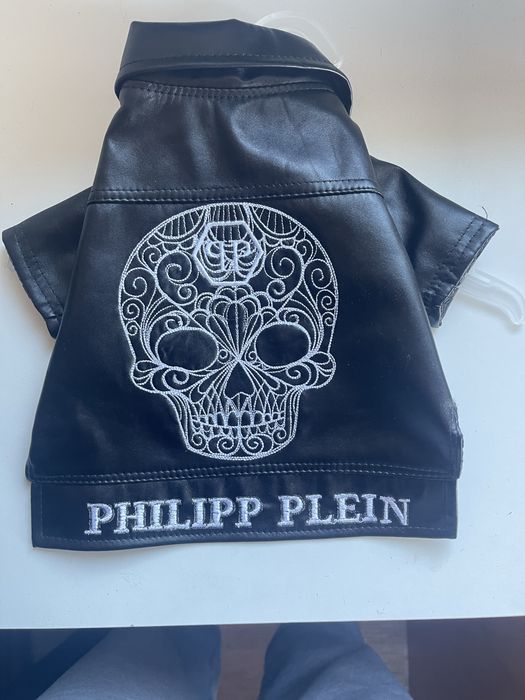 Продам костюм для собачки