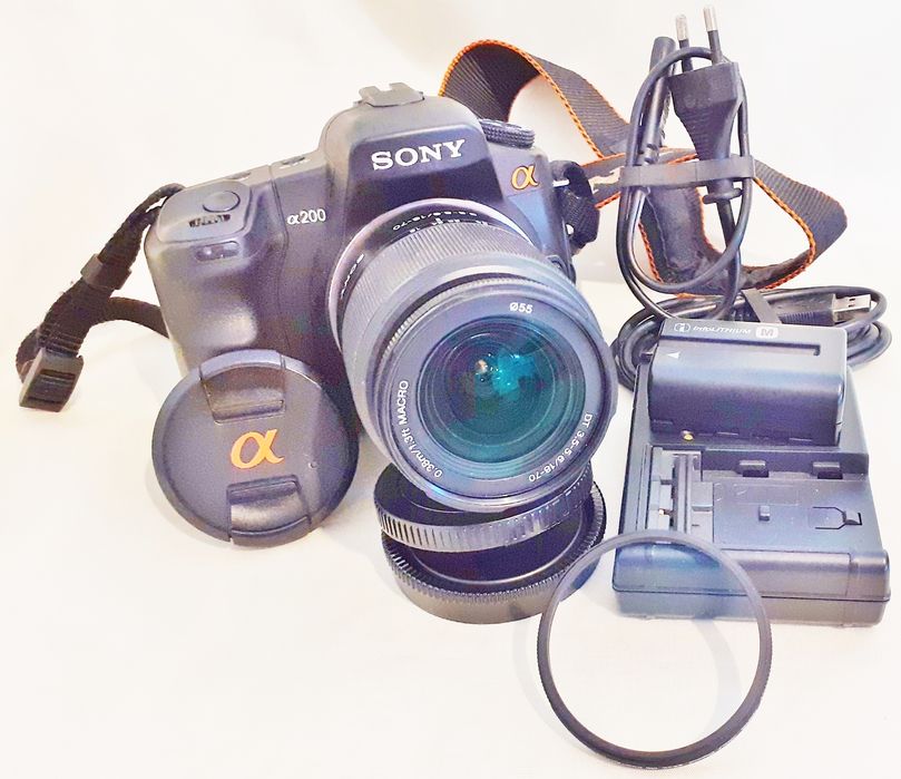 Sony DSRL-200 Máquina fotográfica digital, semi profissional.