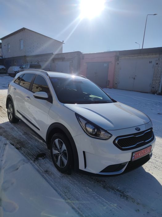 Продам Кia Niro 1.6 Гибрид 19г.в.