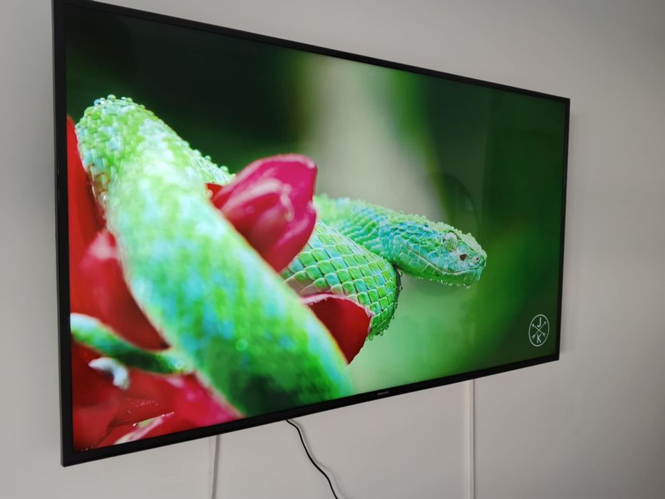 Telewizor LED 55cali Smart wifi stan idealny