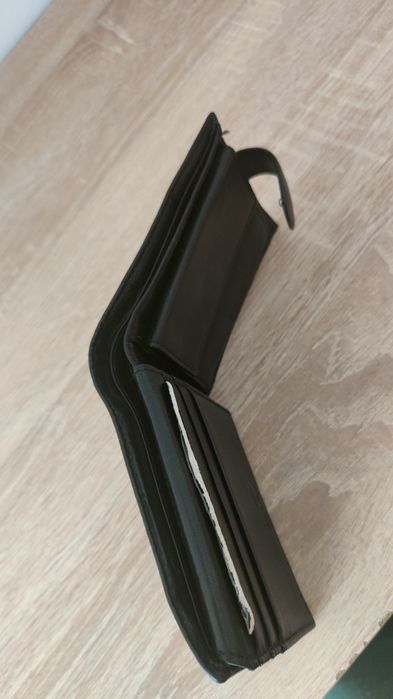 PILNIE sprzedam portfel męski Puccini