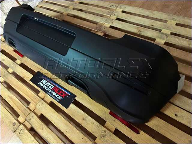 Para-choques Traseiro R32 Volkswagen Golf IV  AAP50444