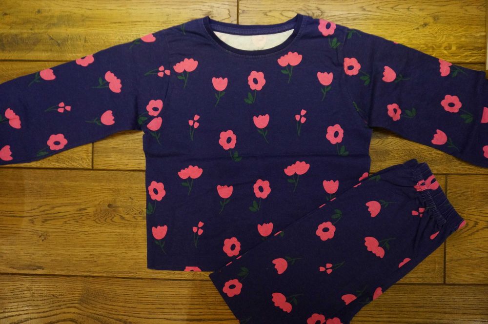 Piżama dziewczęca bawełniana rozm.9-10 lat