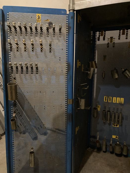 Szafka narzędziowa, warsztatowa, zamykana