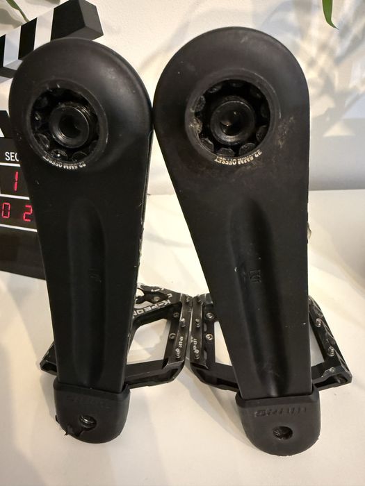 Korby ethirteen+platformowe pedaly Kpedc+osłonki Sram