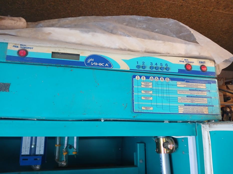 Инкубатор Инка 3000