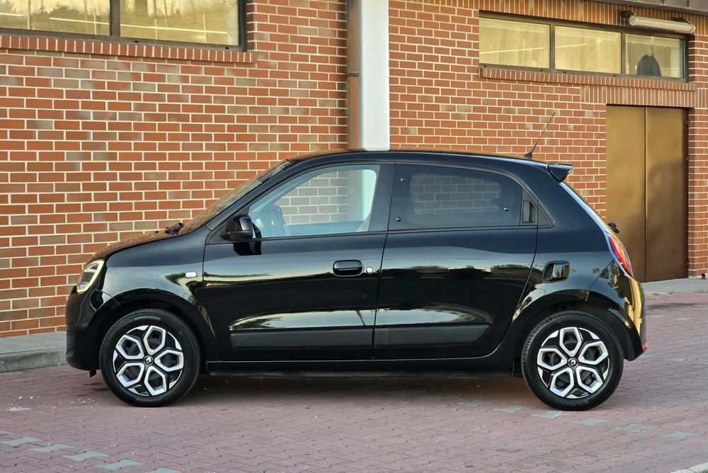 Renault Twingo 1.0 SCe — photo 2