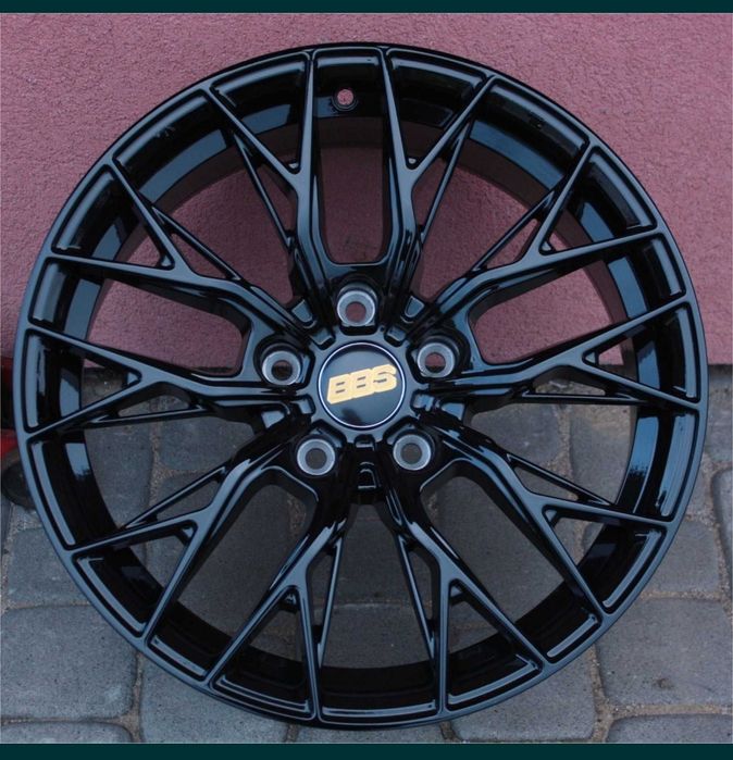 Nowe felgi aluminiowe alufelgi 18 5x114,3 Lexus ux is es Toyota Mazda