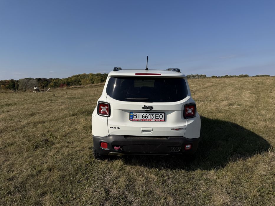 Jeep Renegade 2018 VIN ZACCJBCB3JPH26630 фото оголошення 15 з 22