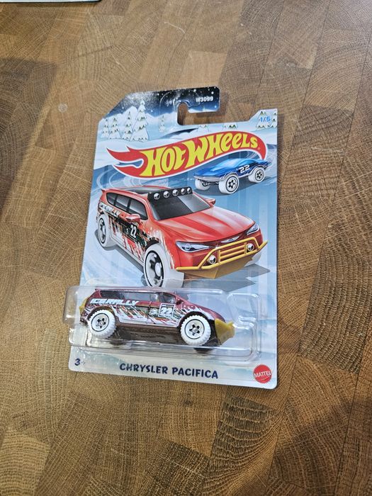 Hot wheels Chrysler Pacifica