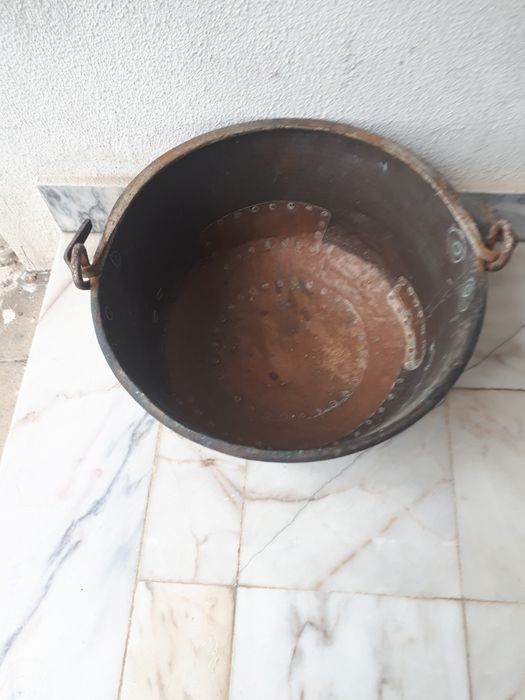 Caldeira Antiga em Cobre