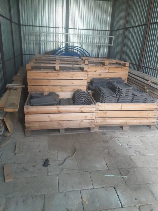Nowa dachówka ceramiczna
