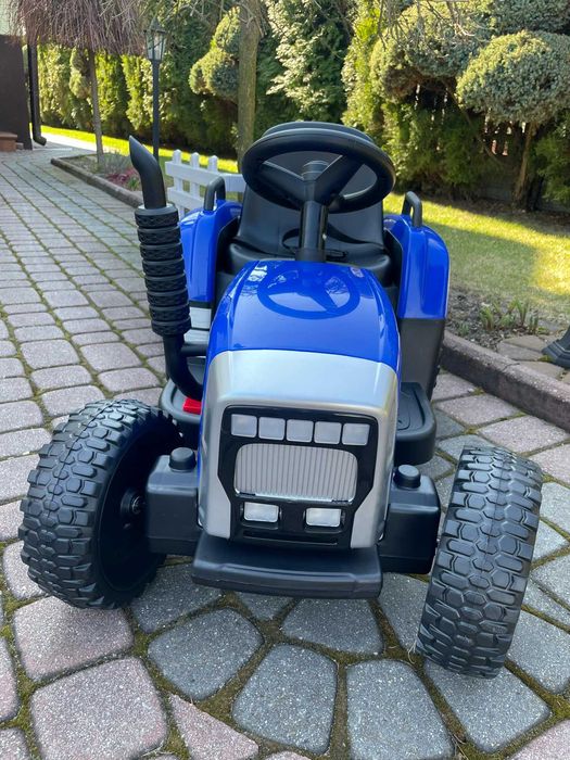 Traktor na akumulator z Przyczepką Pilot 137cm 12V Miękkie koła EVA