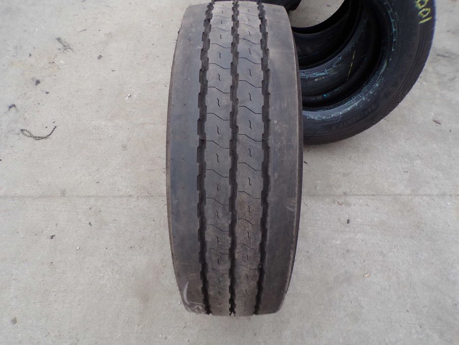 Opona 235/75R17.5 GOODYEAR KMAX T (600 netto)
