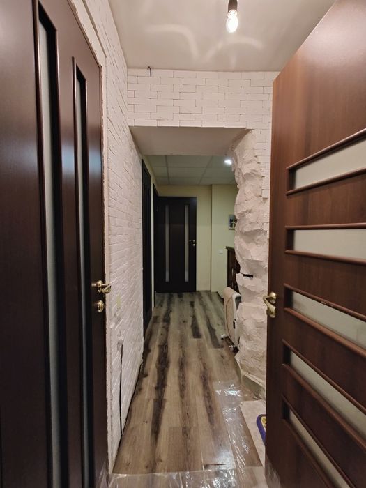 Продам 3 комнатная квартира Залютино. Капремонт