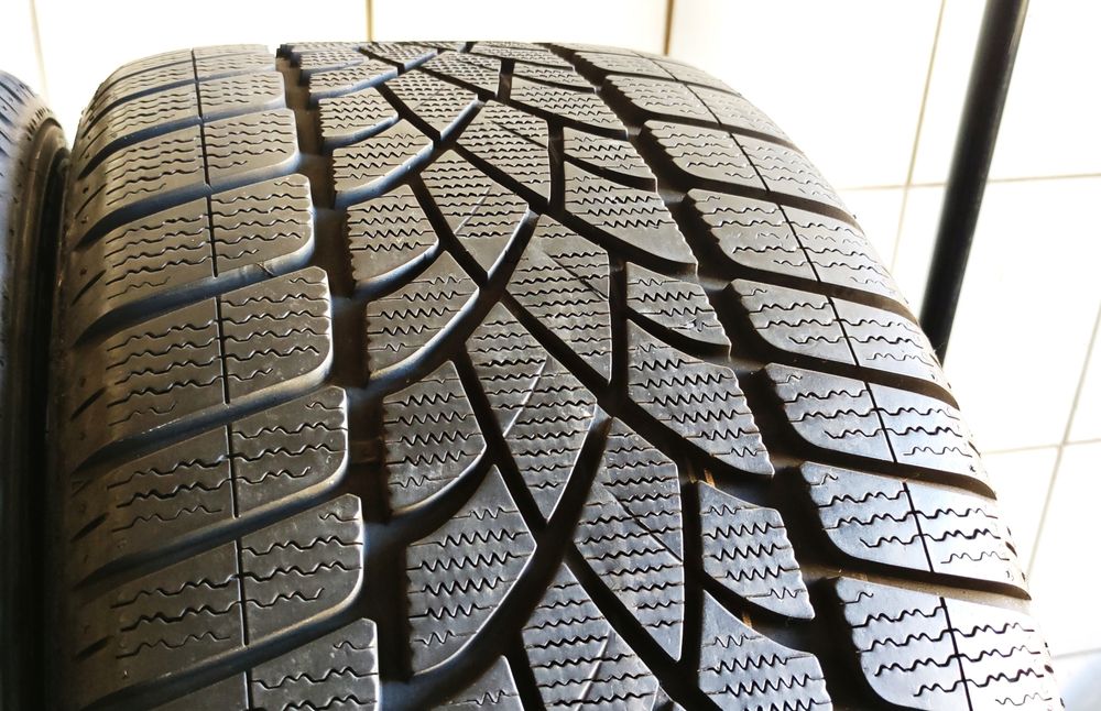 2x 265/45R18 Dunlop SpWinterSport 3D 101V 6,26mm
