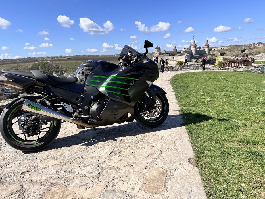 Kawasaki ZZR14H в гарному стані
