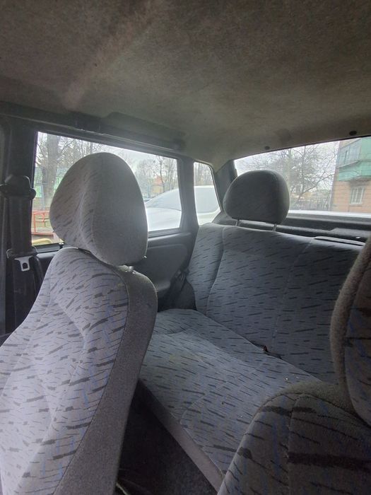 Продам авто ваз-2115