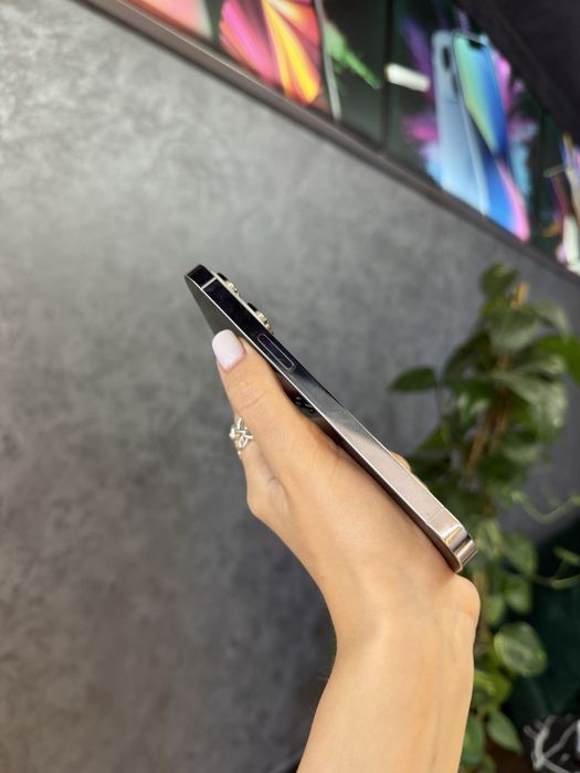 Б/у IPHONE 14Pro 256 Silver Neverlock Костюшка,5 igrand