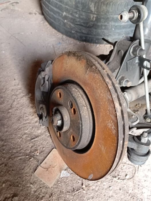 Renault Megane 1,5 ou 1,9 DCI peças..