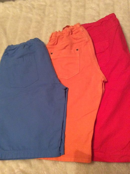 Calças de ganga e calções de sarja NOVAS t14