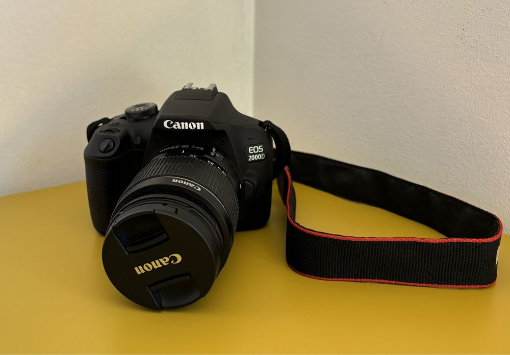 Canon eos 2000d kit