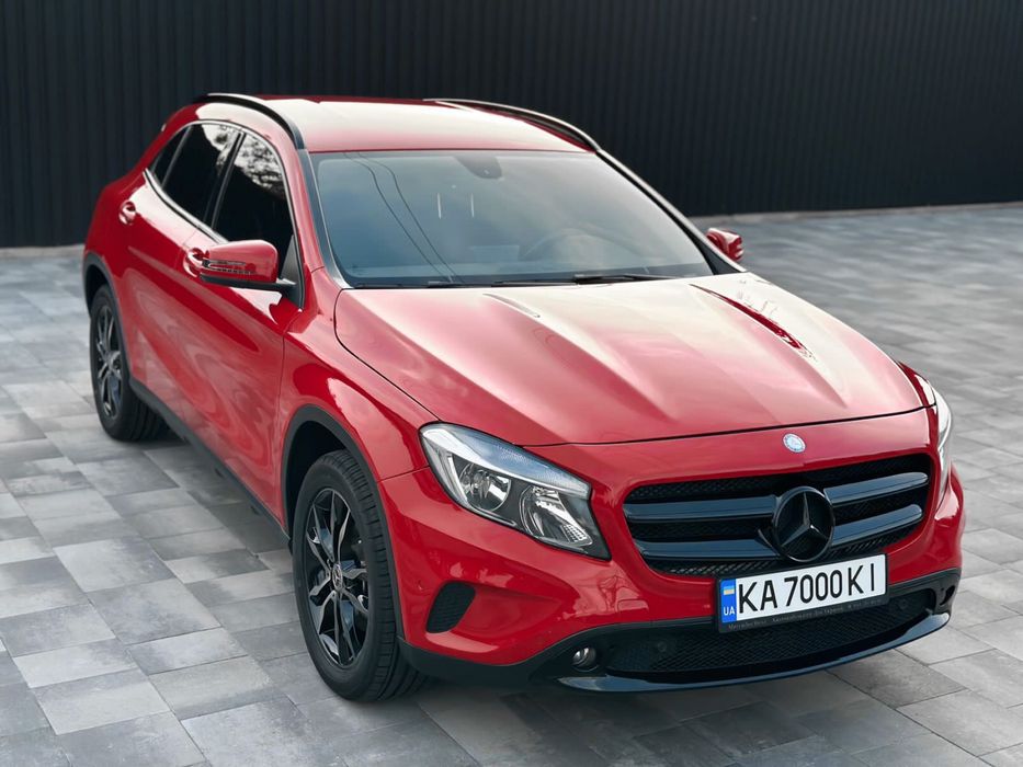 Mercedes-Benz GLA250