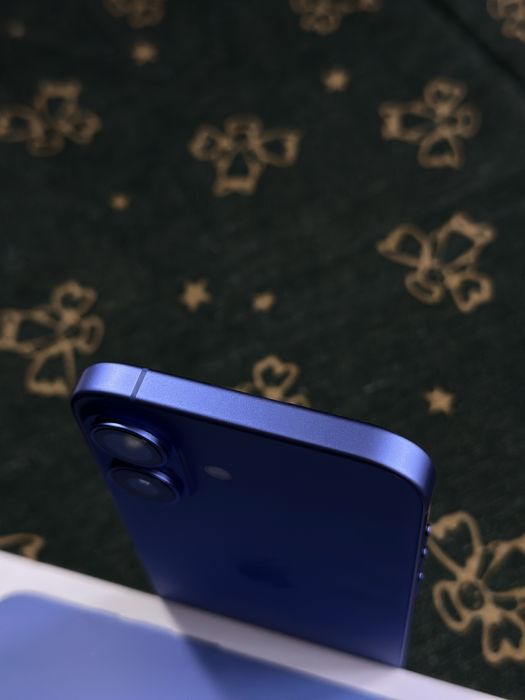 Iphone 16 128 ultramarine айфон телефон