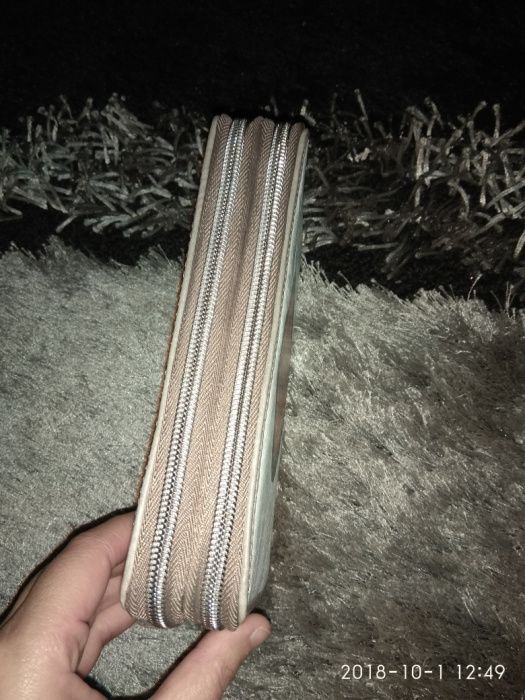 Carteira Deeply ( Nova, nunca usada)