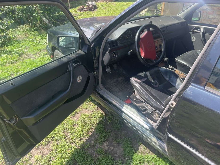 Мерседес w124