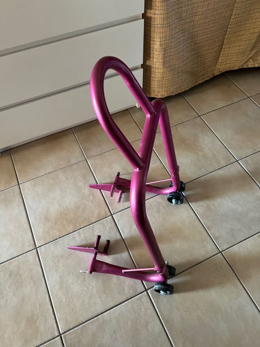 Cavalete traseiro moto