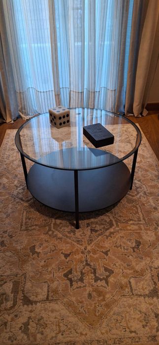 Mesa de centro "IKEA VITTSJO" com tampo de vidro