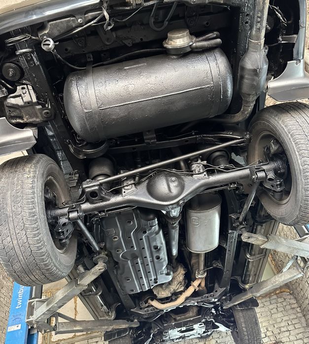 Антикорозійна обробка дна зварювальні роботи кузов буси легкові Аргон