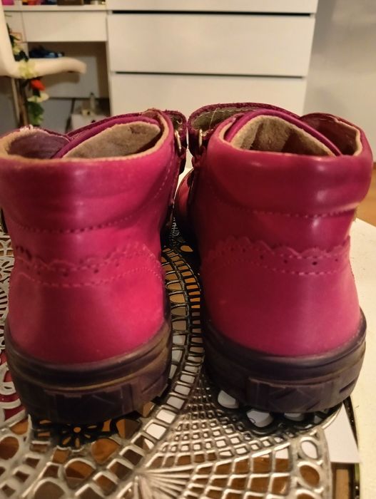 Dziecięce buciki skórzane,rozmiar 32