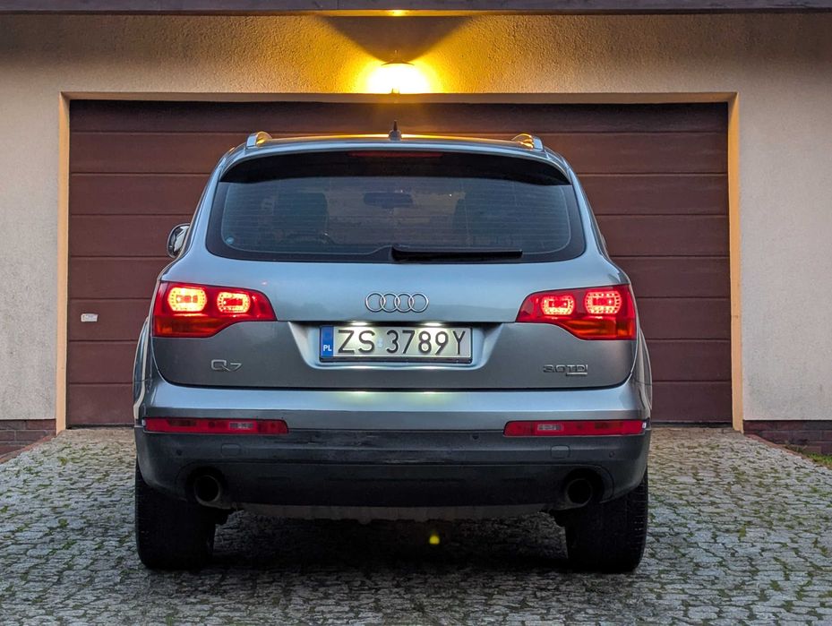 Audi Q7 4L : : 2006 : : Zawieszenie na Sprężynach