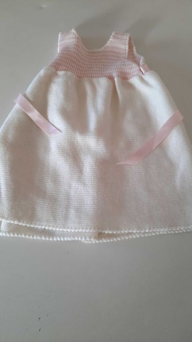 Vestidos de menina 9-12 meses