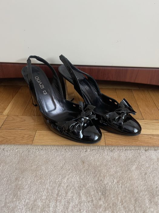 Buty na obcasie, lakierki,  Quazi, rozmiar 39