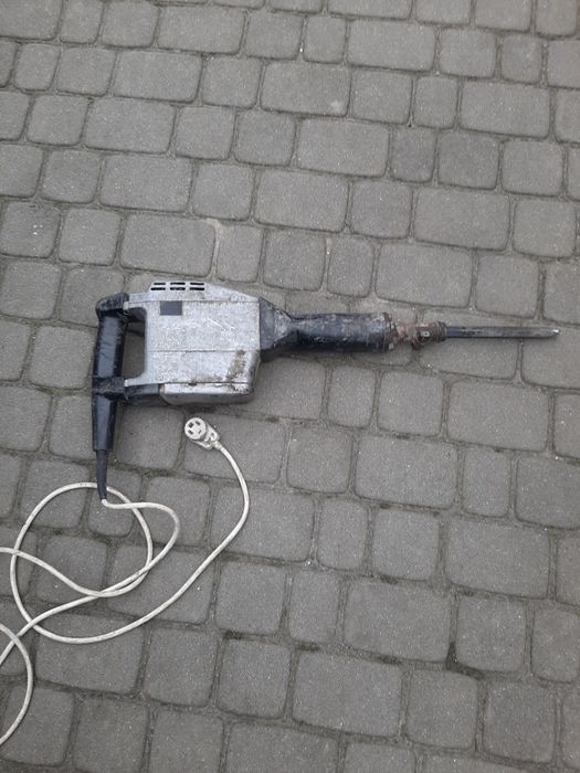 Młot do kucia udarowy wyburzeniowy Celma prl