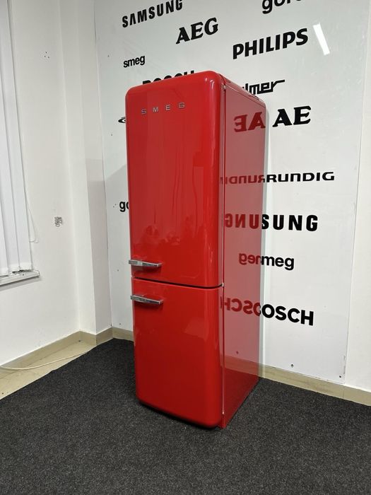 Холодильник Smeg
