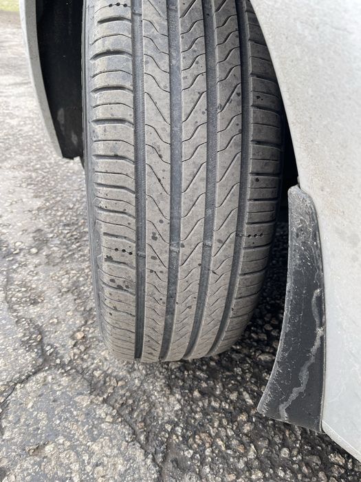 Продам машинку  Kia Carens