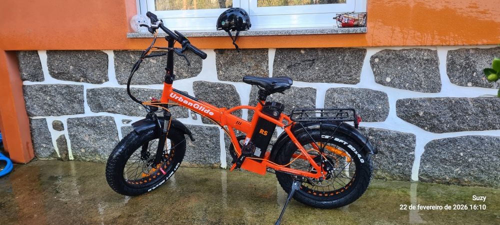 Vendo bicicleta elétrica UrbanGlide RS, sem uso, só usada 3 vezes
