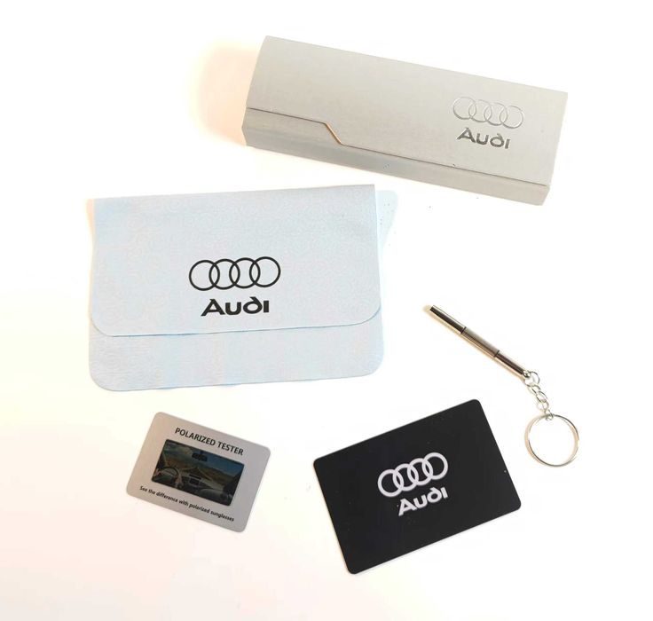 Óculos de sol Audi AD550 polarizados cinza escuro - NOVOS