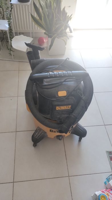 Odkurzacz DeWalt DXV34PTA. Nie wysyłam.